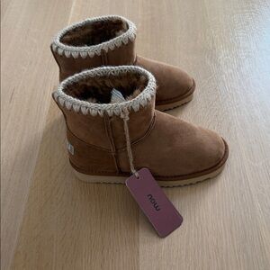 Mou Brown Suede Shearlinb Lined Ankle Boots